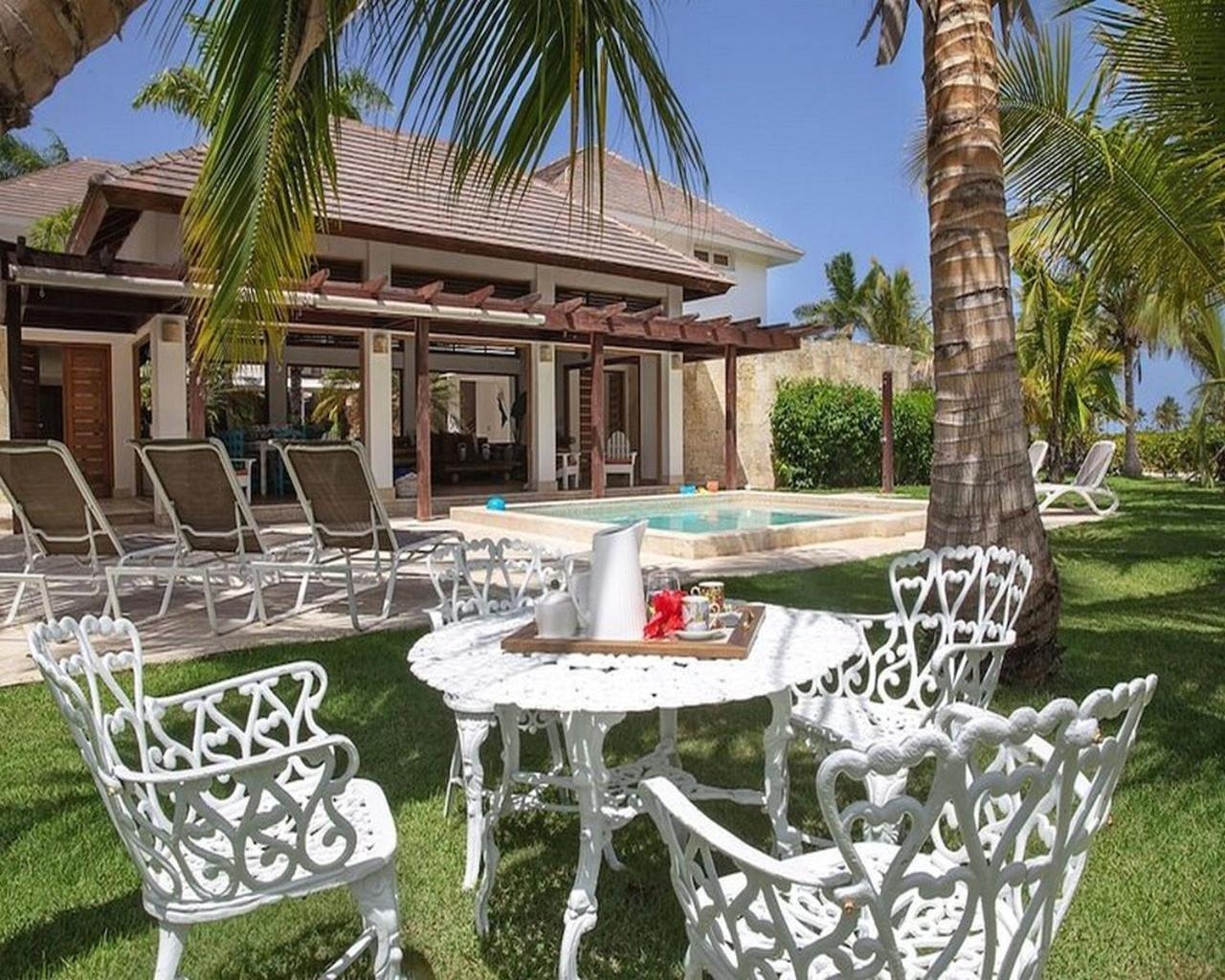 Bed and breakfast Luxury With Maid *